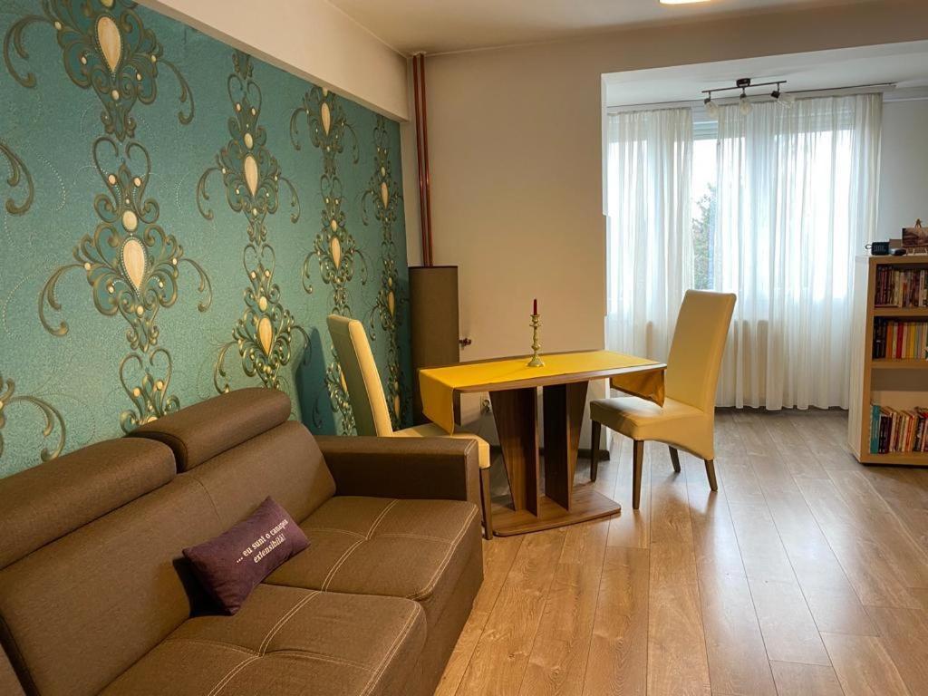 Apartmán Central Cosy Apart Oradea Exteriér fotografie
